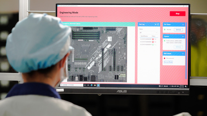 華碩開啟智能制造新篇章 首個AI智能工廠融合3D數字孿生、AR與機器人技術